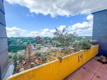 Maisonette Penthousewohnung mit großer Dachterrasse in der Vahr *provisonsfrei*, 28329 Bremen, Maisonettewohnung