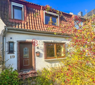 Kaufgelegenheit ! Sanierungsbedürftiges Haus in guter Lage in Verden *provisionsfrei*, 27283 Verden (Aller), Reihenmittelhaus