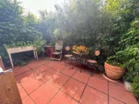 Terrasse seitlich