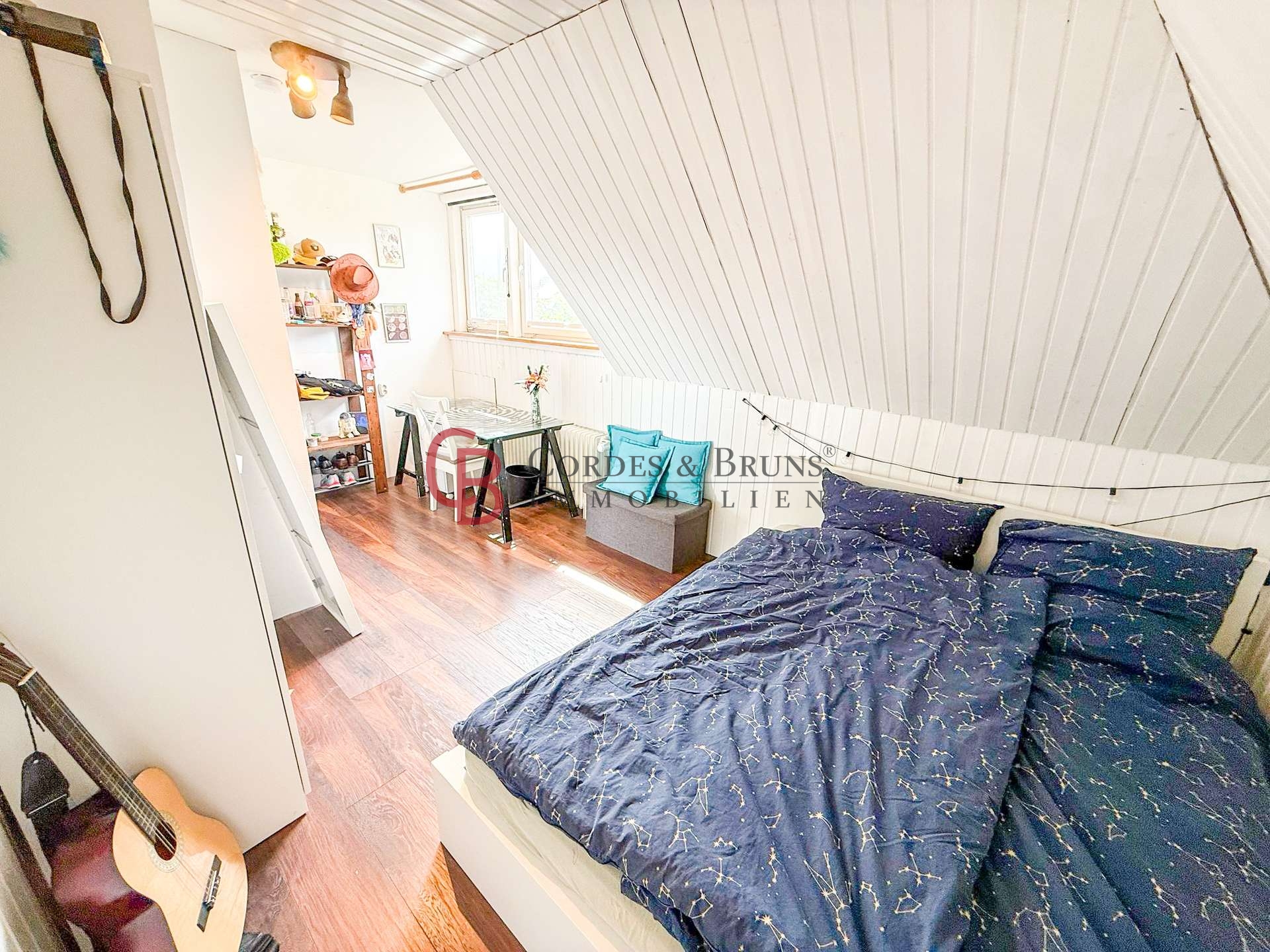Schlafzimmer 1 DG