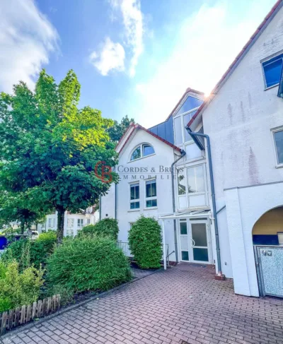 Helle verm. 2-Zimmer-Wohnung in beliebter Wohnanlage *provisionsfrei*, 26133 Oldenburg, Etagenwohnung