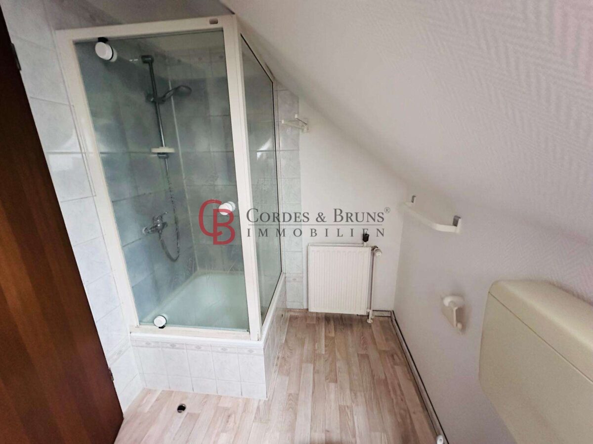Dusche im DG